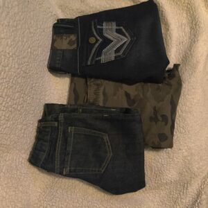 Dark Blue Jeans and Camouflage Pants Set